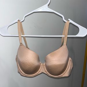 Victoria’s Secret bra